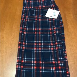 LuLaRoe Plaid Cassie Pencil skirt - NWT